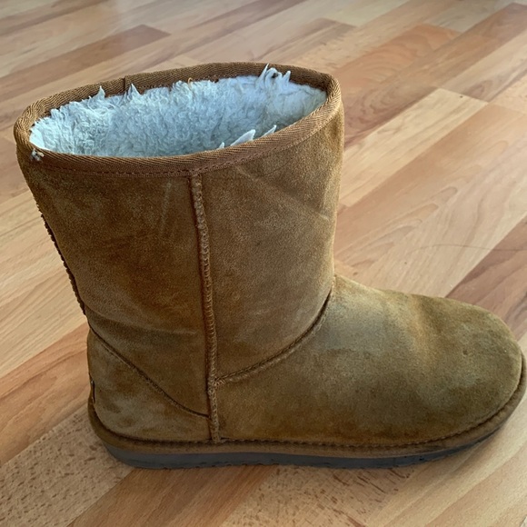 Koolaburra by Uggs size 8 - Picture 7 of 10